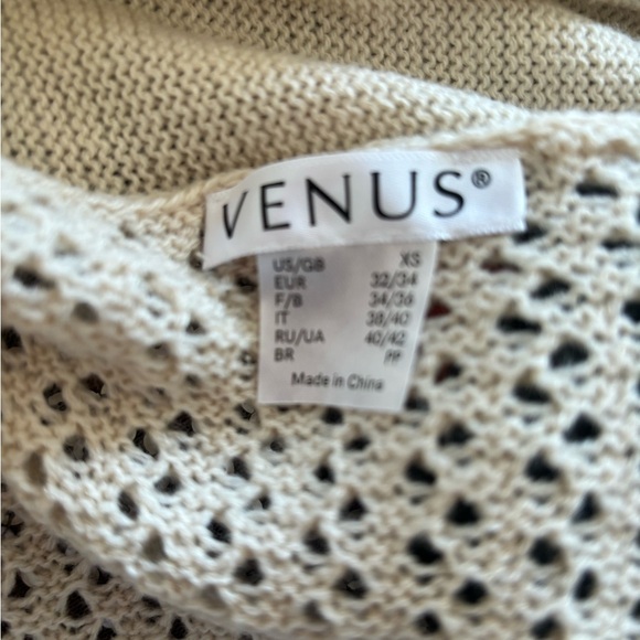 Elegant Cream Women's Sweater with Belted Waist - Picture 7 of 7